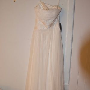 NWT WEDDING DRESS